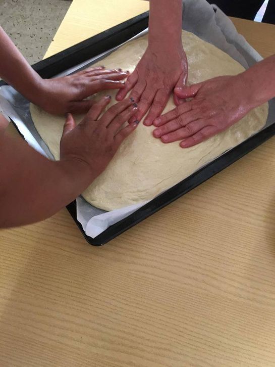 Il laboratorio di cucina della cooperativa Proxima Ragusa e l'integrazione tra culture